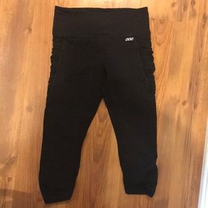Lorna Jane 7/8 pants